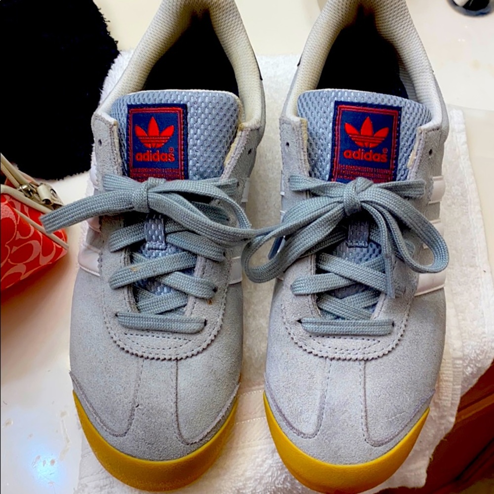 Wmns. Suede 3 Striped Adidas sneakers!